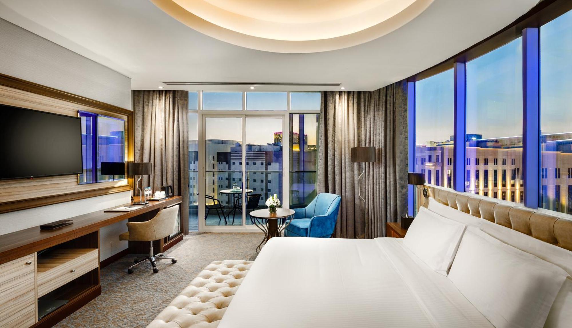 Millennium Place Doha Exteriör bild Deluxe Room